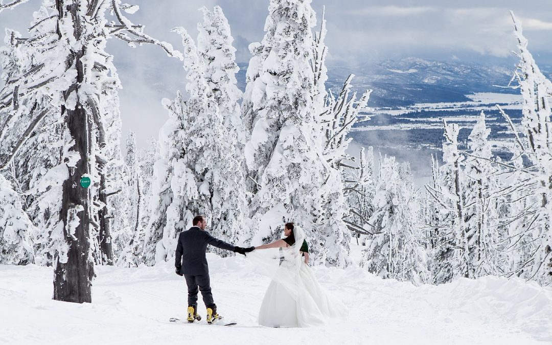 Downhill Skiing Bride and Groom | Brundage Mountain