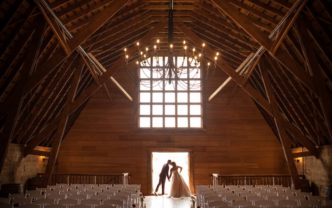 Boise Wedding and Portrait Photographer | White Barn at Happy Valley | Taylor + Dustin Wedding